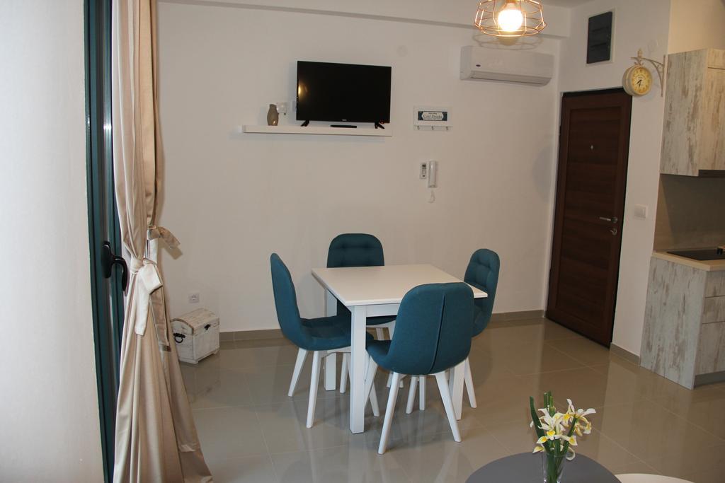 Filipa Apartment Kotor Bagian luar foto