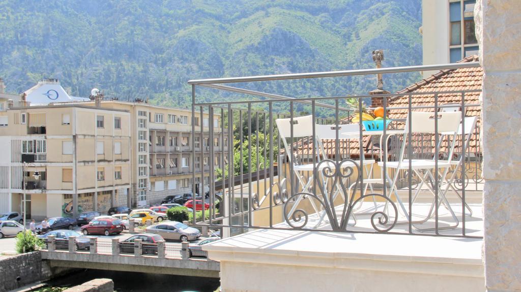 Filipa Apartment Kotor Bagian luar foto